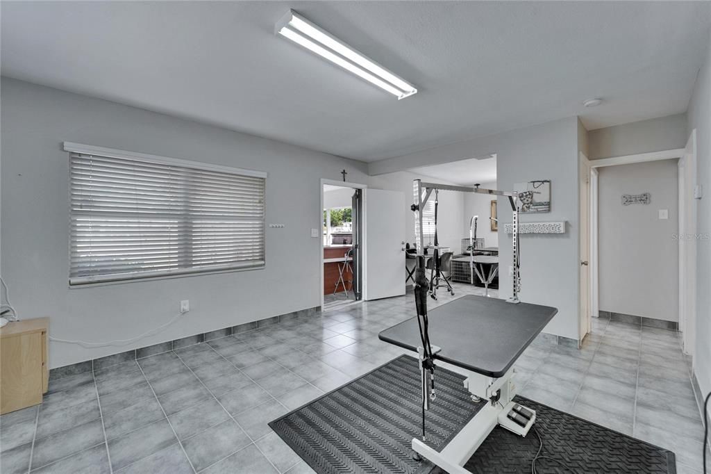 En Venta: $850,000 (2 camas, 2 baños, 1832 Pies cuadrados)