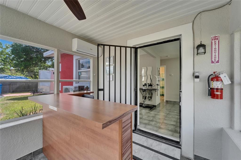 En Venta: $850,000 (2 camas, 2 baños, 1832 Pies cuadrados)