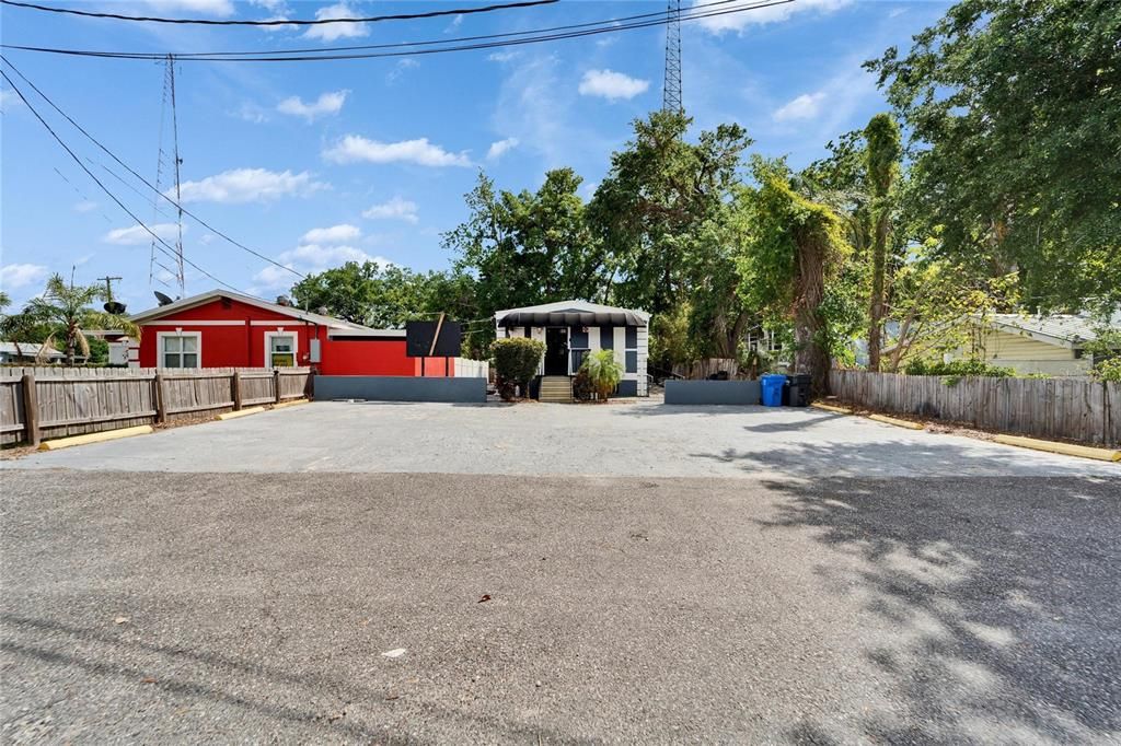 En Venta: $850,000 (2 camas, 2 baños, 1832 Pies cuadrados)
