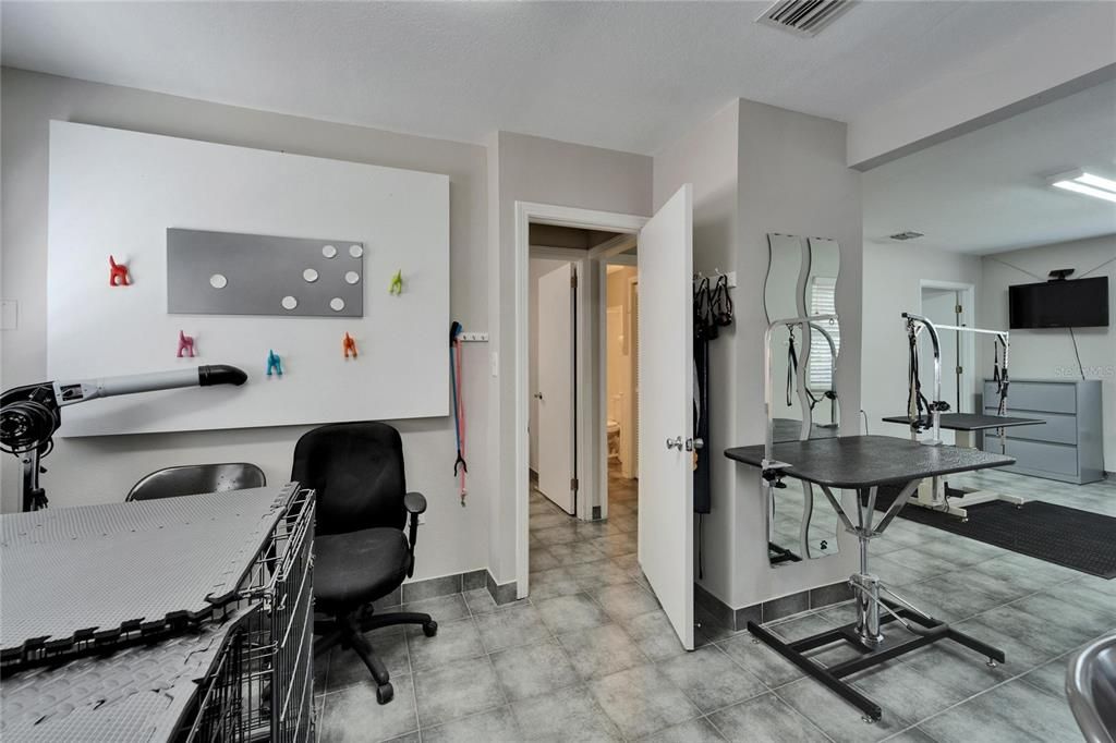 En Venta: $850,000 (2 camas, 2 baños, 1832 Pies cuadrados)