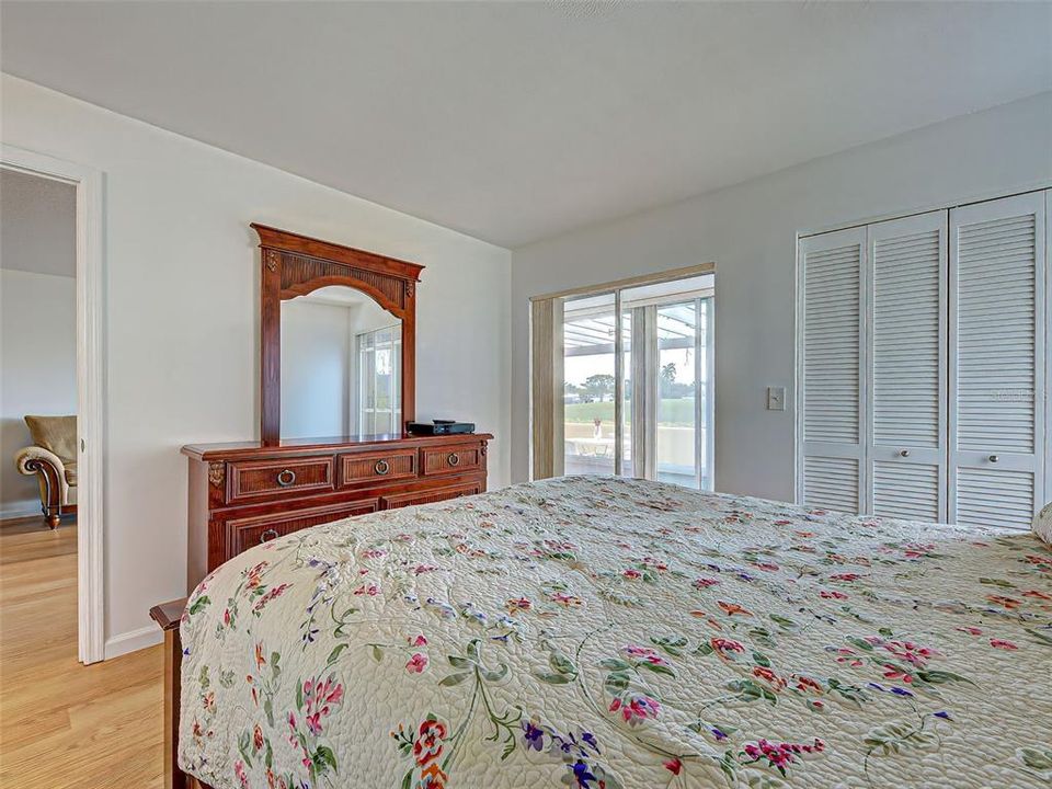 待售: $229,900 (2 贝兹, 2 浴室, 1110 平方英尺)