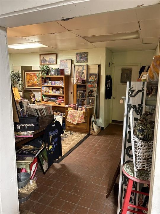 Activo con contrato: $550,000 (0 camas, 0 baños, 6900 Pies cuadrados)