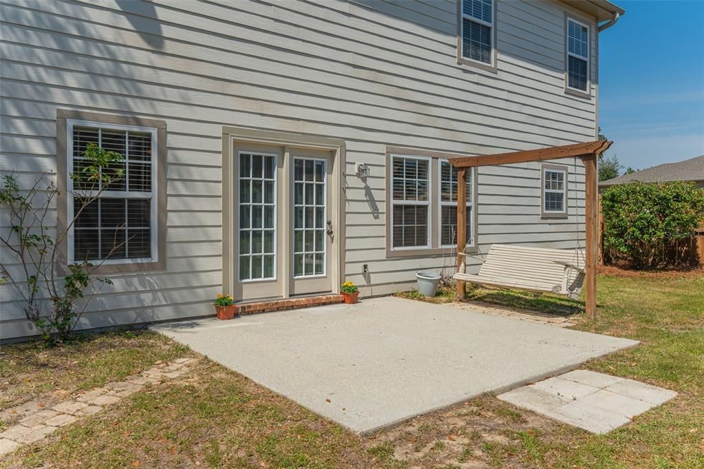 For Sale: $389,900 (4 beds, 2 baths, 2757 Square Feet)