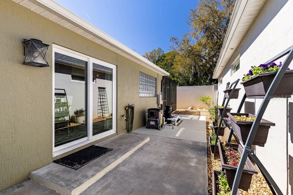 En Venta: $608,000 (3 camas, 2 baños, 1642 Pies cuadrados)