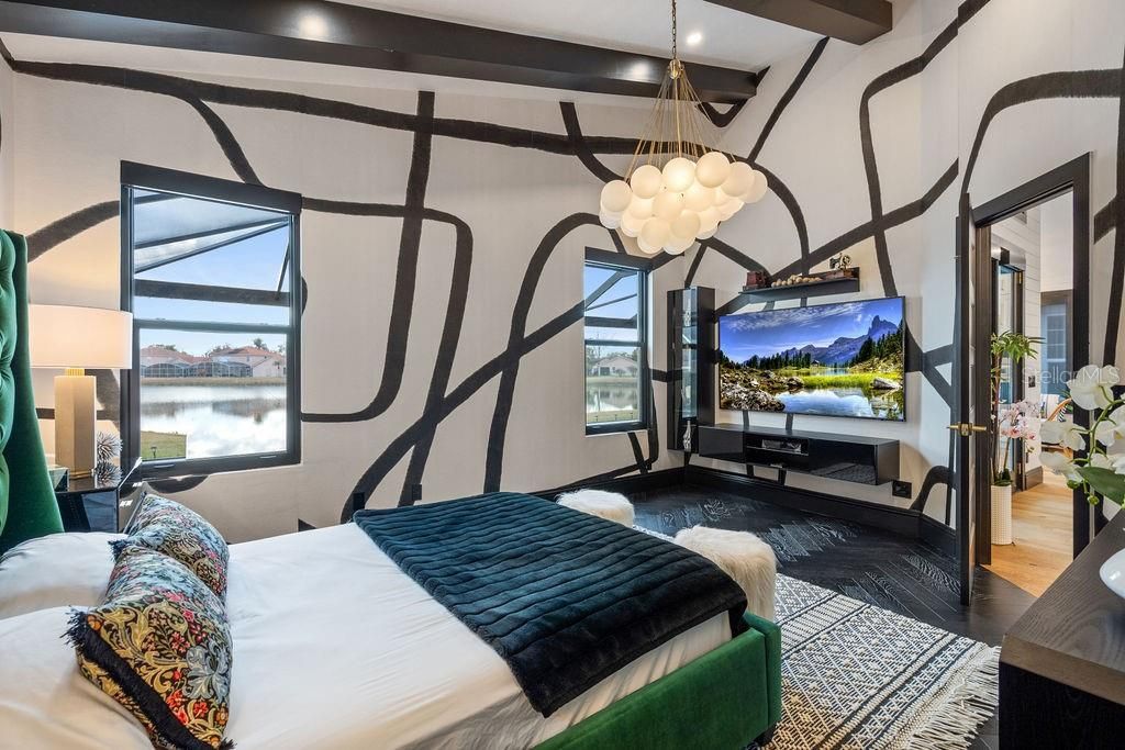Active With Contract: $810,000 (4 beds, 2 baths, 1883 Square Feet)