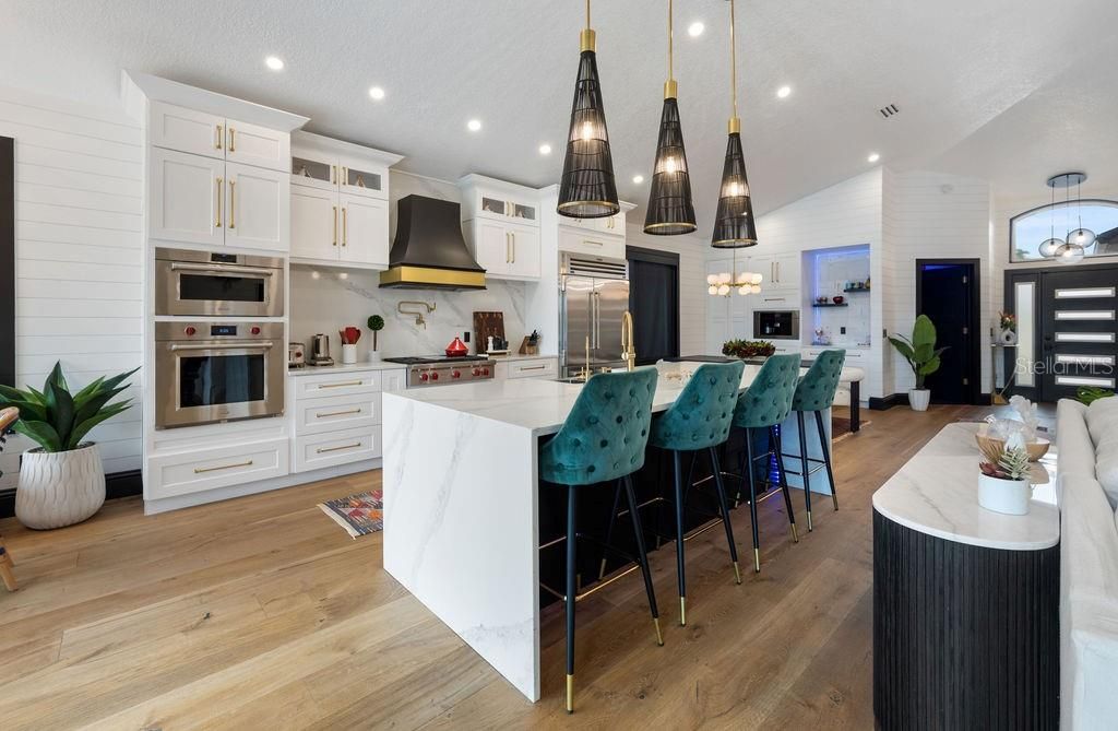 Active With Contract: $810,000 (4 beds, 2 baths, 1883 Square Feet)