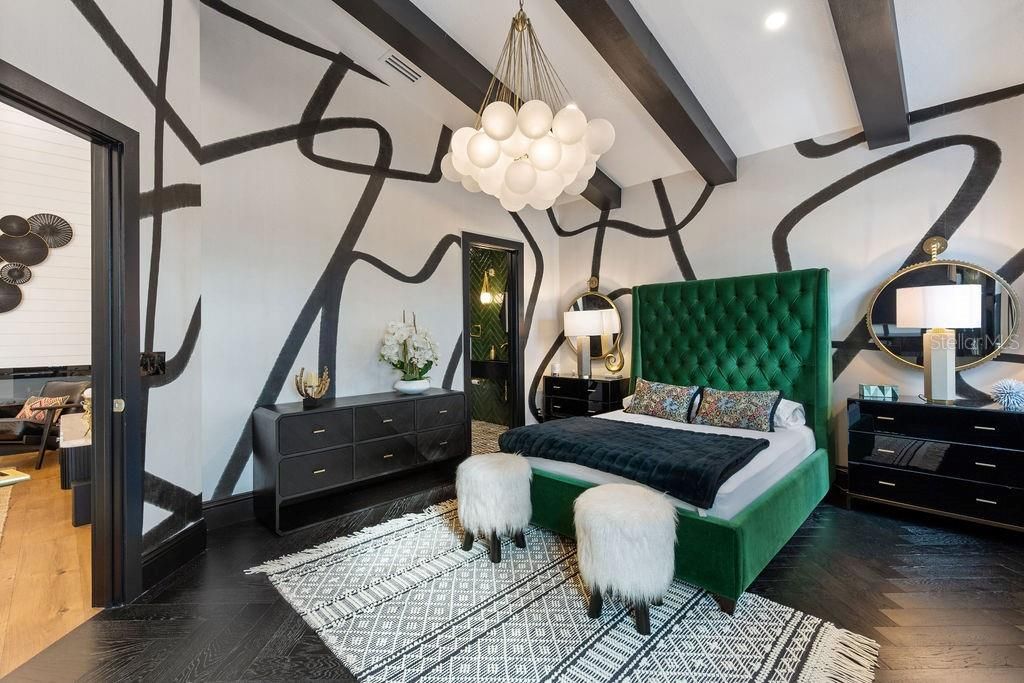 Active With Contract: $810,000 (4 beds, 2 baths, 1883 Square Feet)