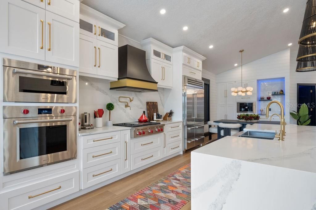 Active With Contract: $810,000 (4 beds, 2 baths, 1883 Square Feet)