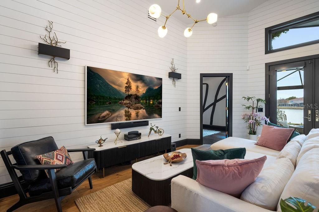 Active With Contract: $810,000 (4 beds, 2 baths, 1883 Square Feet)