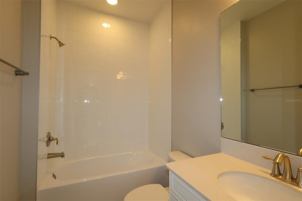 For Sale: $824,990 (5 beds, 5 baths, 4048 Square Feet)