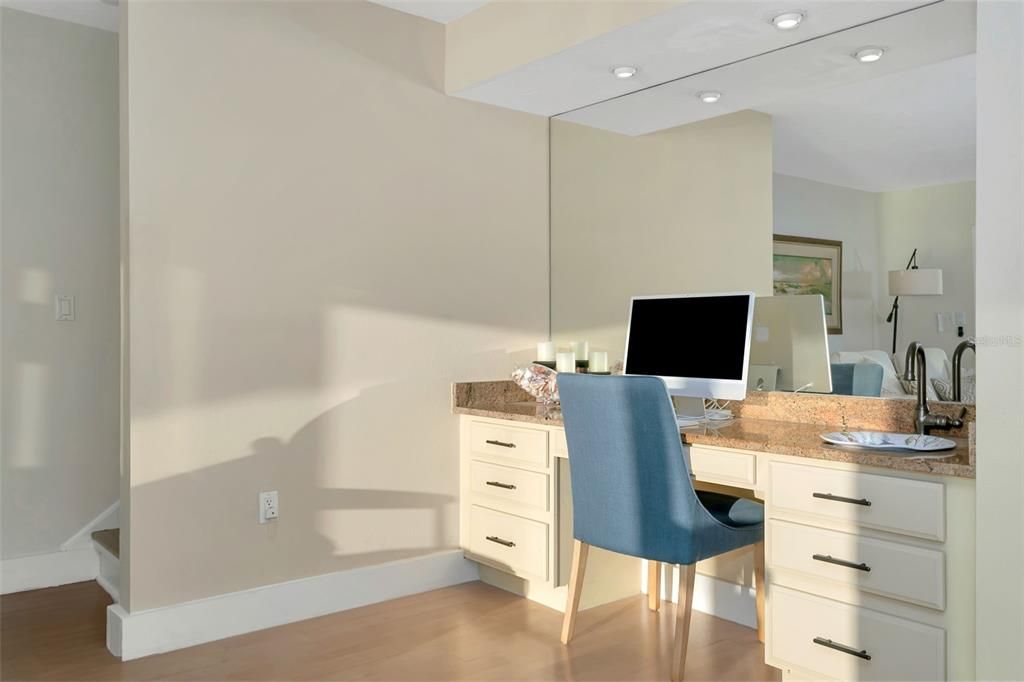 Active With Contract: $1,350,000 (3 beds, 2 baths, 1982 Square Feet)