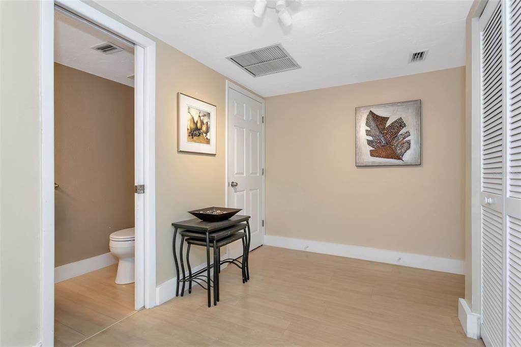 Active With Contract: $1,350,000 (3 beds, 2 baths, 1982 Square Feet)