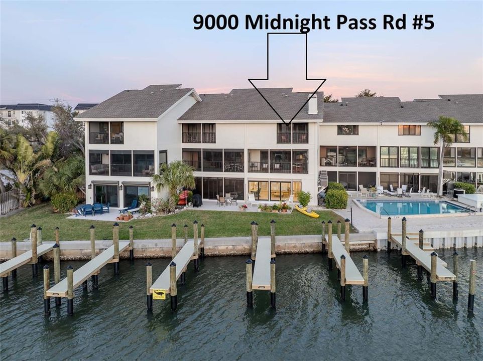 Active With Contract: $1,350,000 (3 beds, 2 baths, 1982 Square Feet)