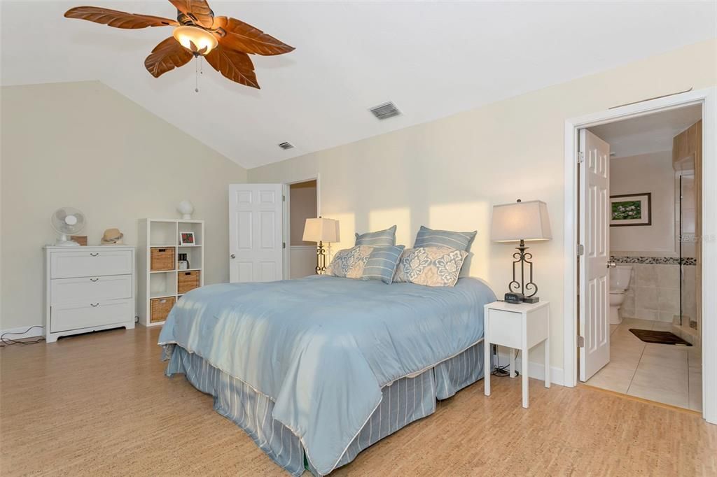 Active With Contract: $1,350,000 (3 beds, 2 baths, 1982 Square Feet)
