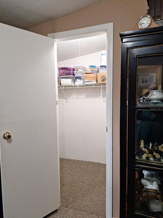 For Sale: $189,000 (3 beds, 2 baths, 1440 Square Feet)