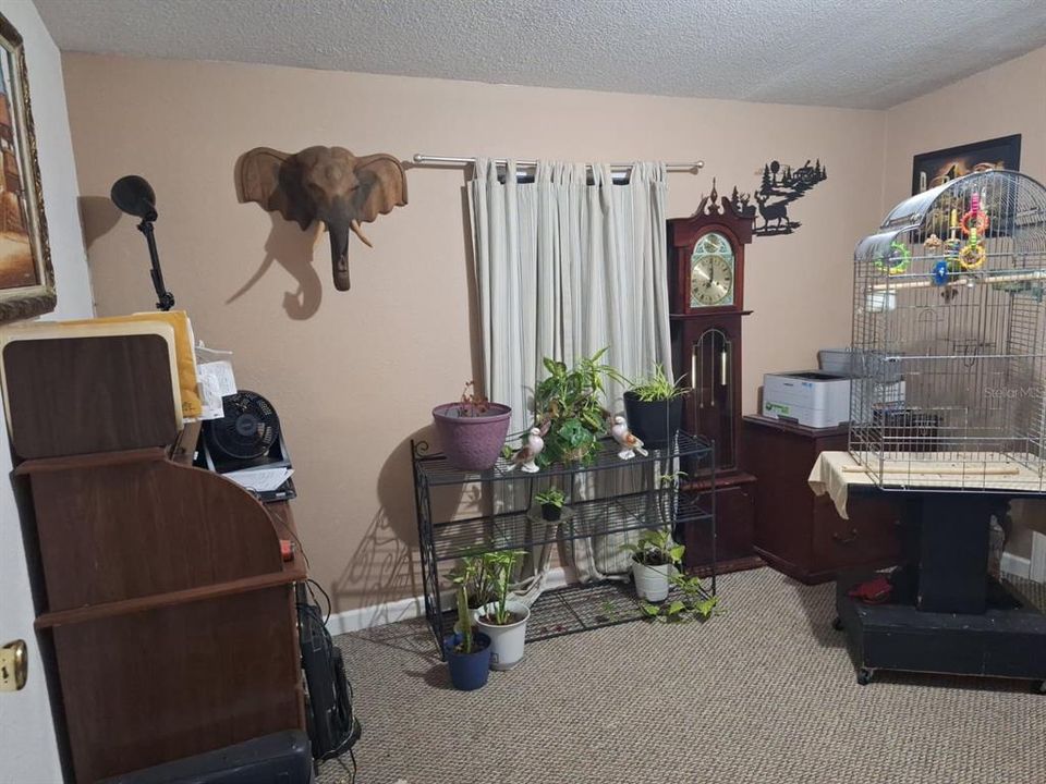 For Sale: $189,000 (3 beds, 2 baths, 1440 Square Feet)