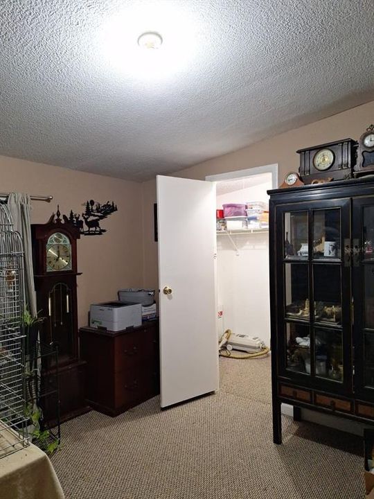 For Sale: $189,000 (3 beds, 2 baths, 1440 Square Feet)