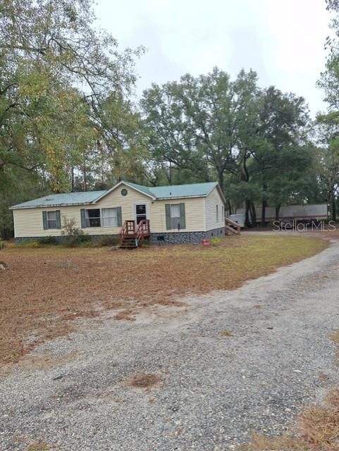 For Sale: $189,000 (3 beds, 2 baths, 1440 Square Feet)