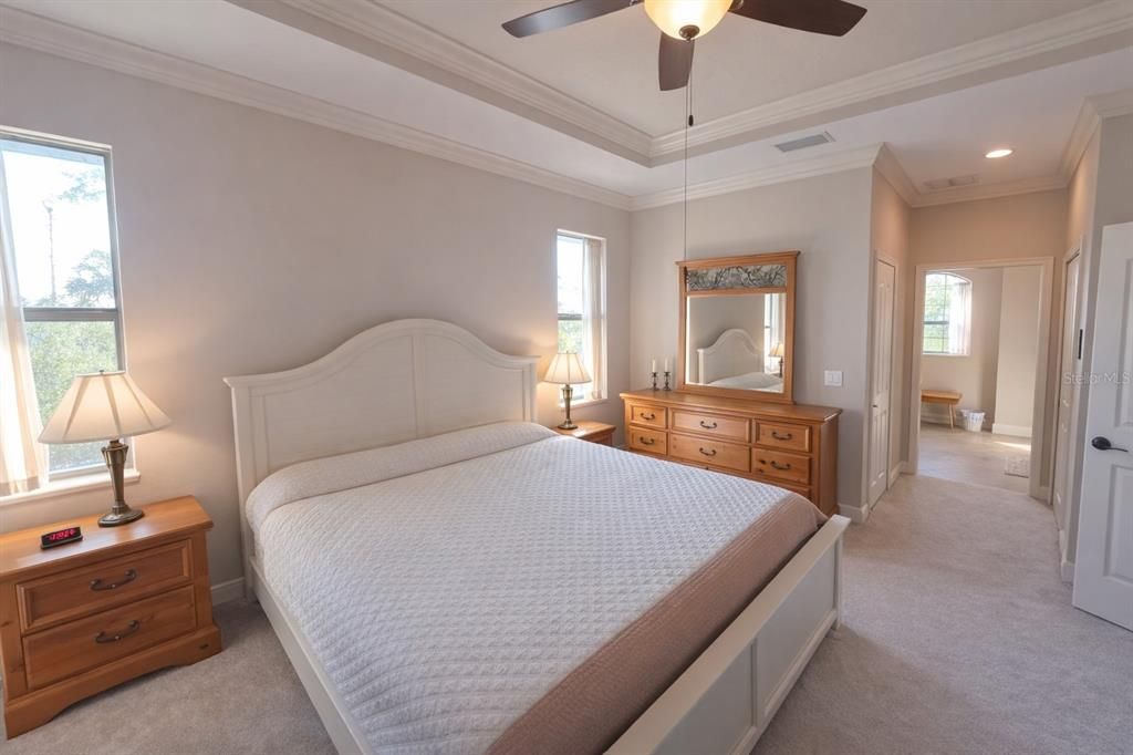Activo con contrato: $389,000 (3 camas, 2 baños, 1788 Pies cuadrados)
