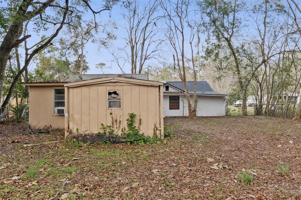 For Sale: $195,000 (0 beds, 0 baths, 1384 Square Feet)