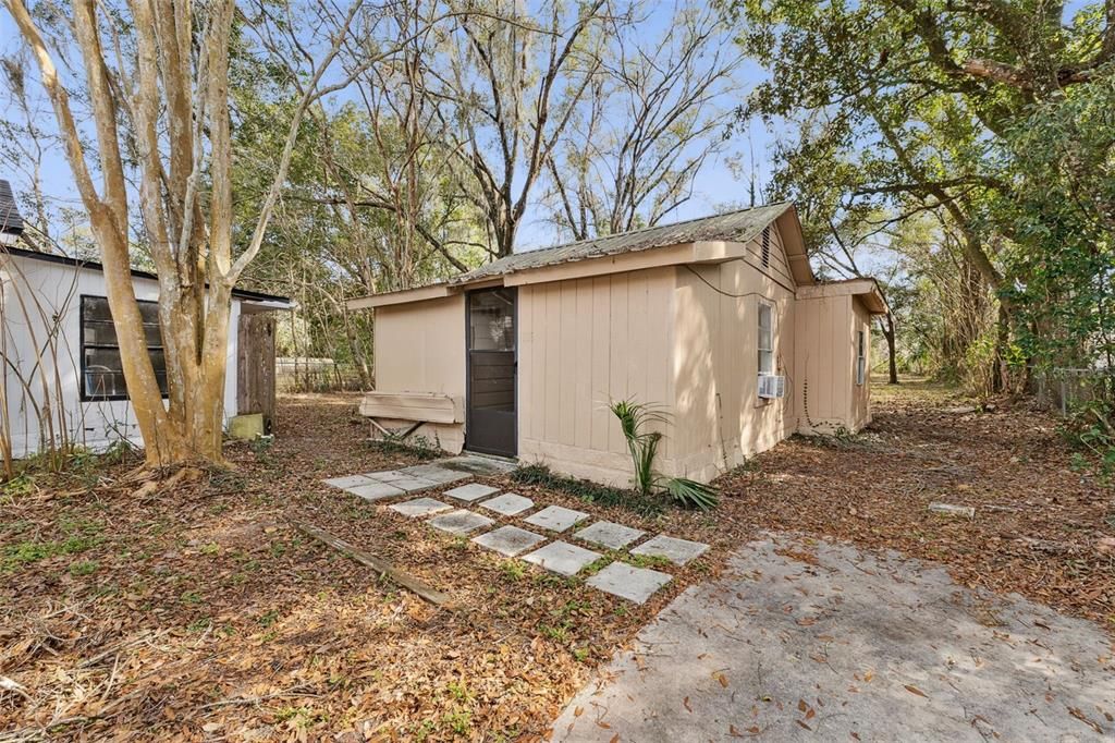 For Sale: $195,000 (0 beds, 0 baths, 1384 Square Feet)
