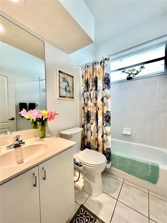 Active With Contract: $465,000 (4 beds, 3 baths, 2642 Square Feet)