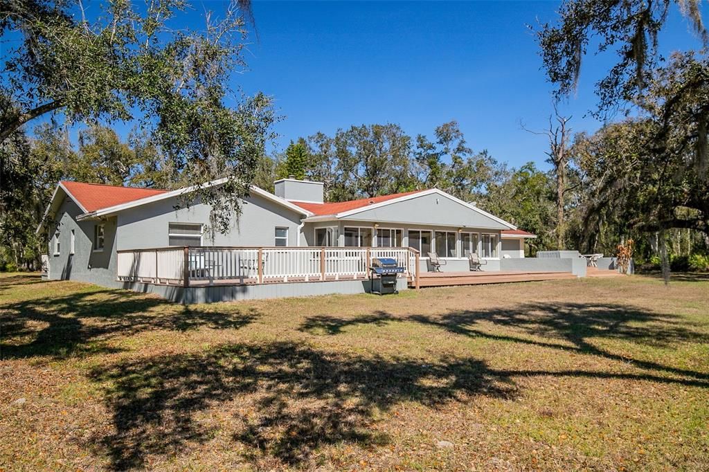 Active With Contract: $825,000 (6 beds, 4 baths, 3777 Square Feet)