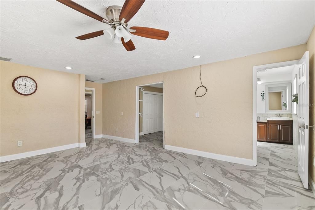 Active With Contract: $825,000 (6 beds, 4 baths, 3777 Square Feet)