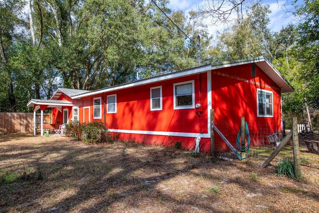 На продажу: $300,000 (2 спален, 3 ванн, 1560 Квадратных фут)