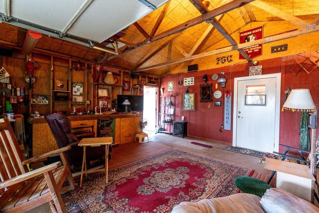 На продажу: $300,000 (2 спален, 3 ванн, 1560 Квадратных фут)