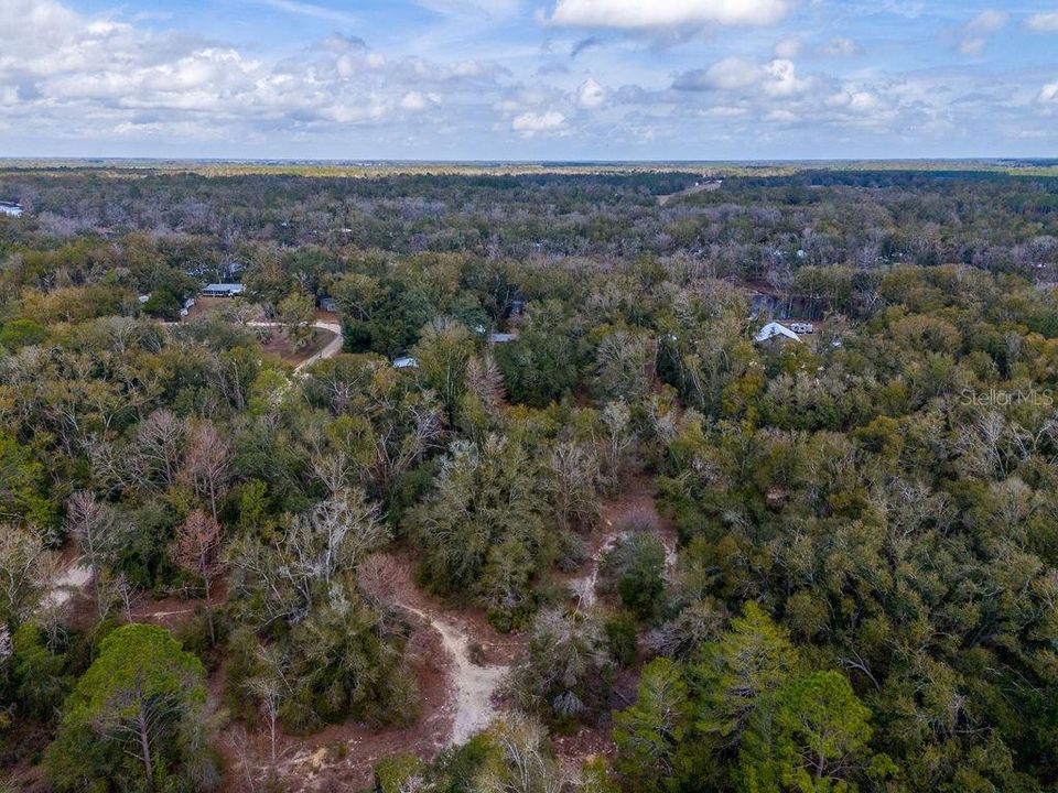 На продажу: $300,000 (2 спален, 3 ванн, 1560 Квадратных фут)