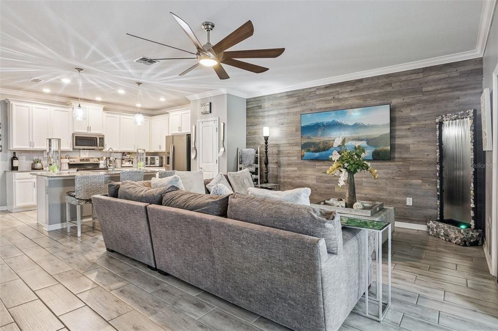 For Sale: $665,000 (5 beds, 4 baths, 3238 Square Feet)