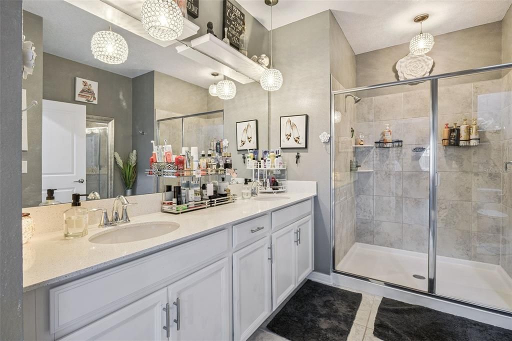 For Sale: $665,000 (5 beds, 4 baths, 3238 Square Feet)