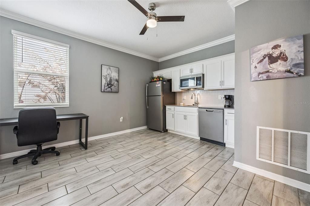 For Sale: $665,000 (5 beds, 4 baths, 3238 Square Feet)