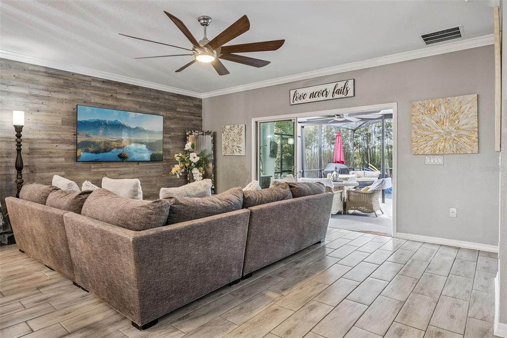 For Sale: $665,000 (5 beds, 4 baths, 3238 Square Feet)