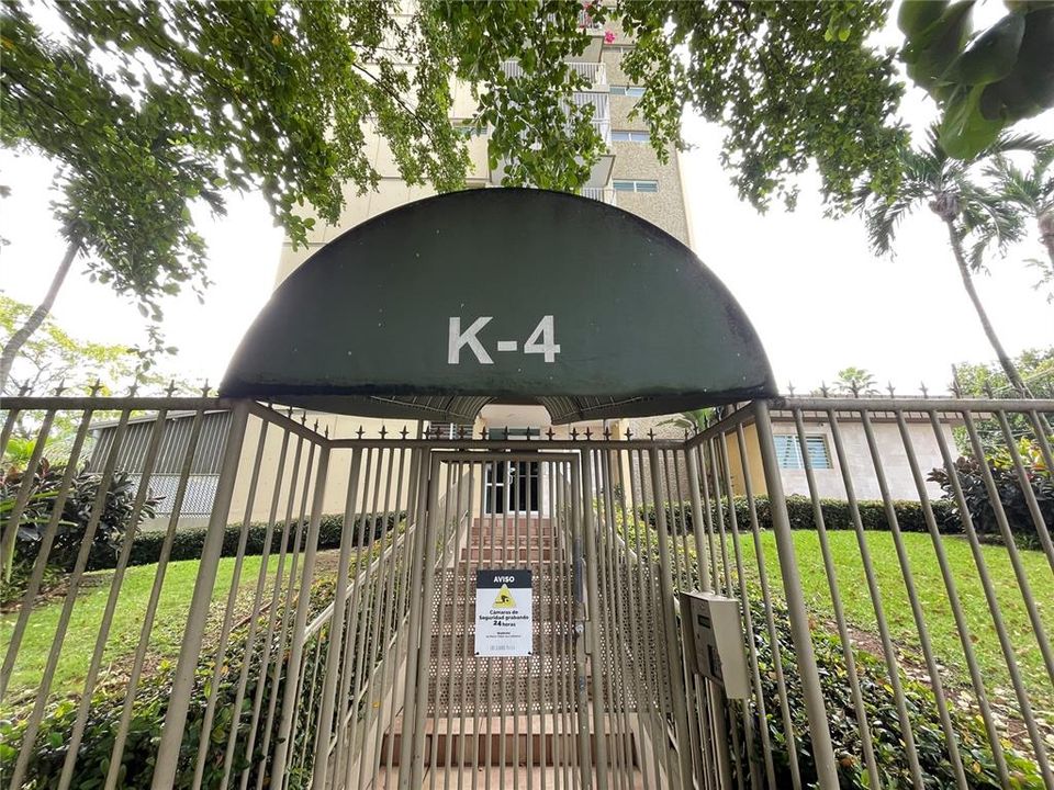 En Renta: $1,700 (2 camas, 2 baños, 1024 Pies cuadrados)