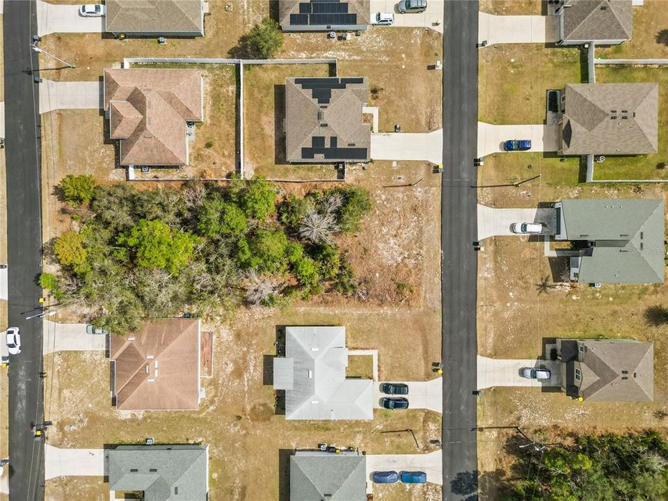 Activo con contrato: $48,000 (0.17 acres)