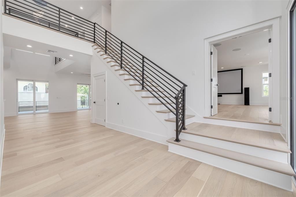 For Sale: $2,395,000 (4 beds, 3 baths, 4348 Square Feet)