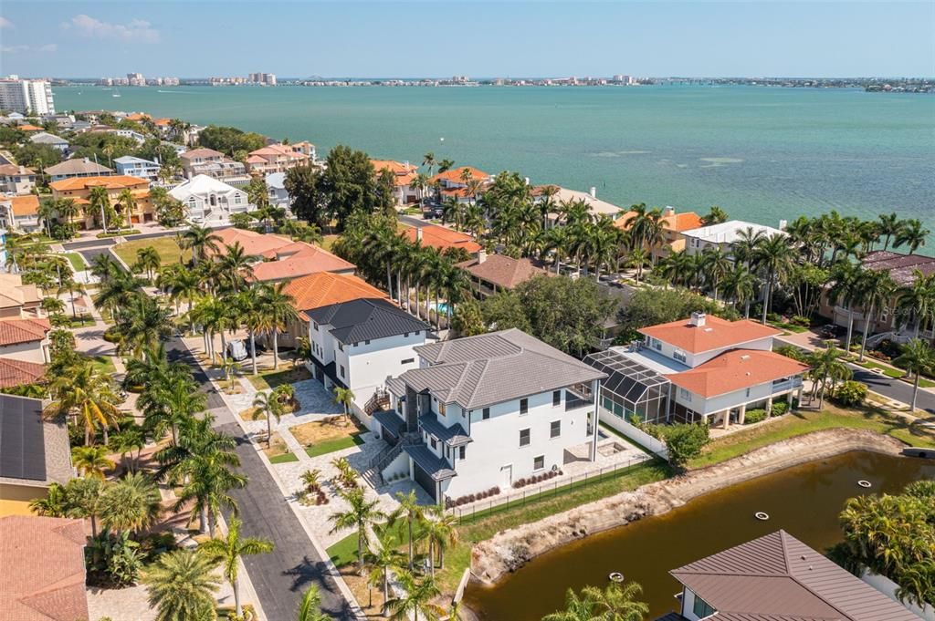 For Sale: $2,395,000 (4 beds, 3 baths, 4348 Square Feet)