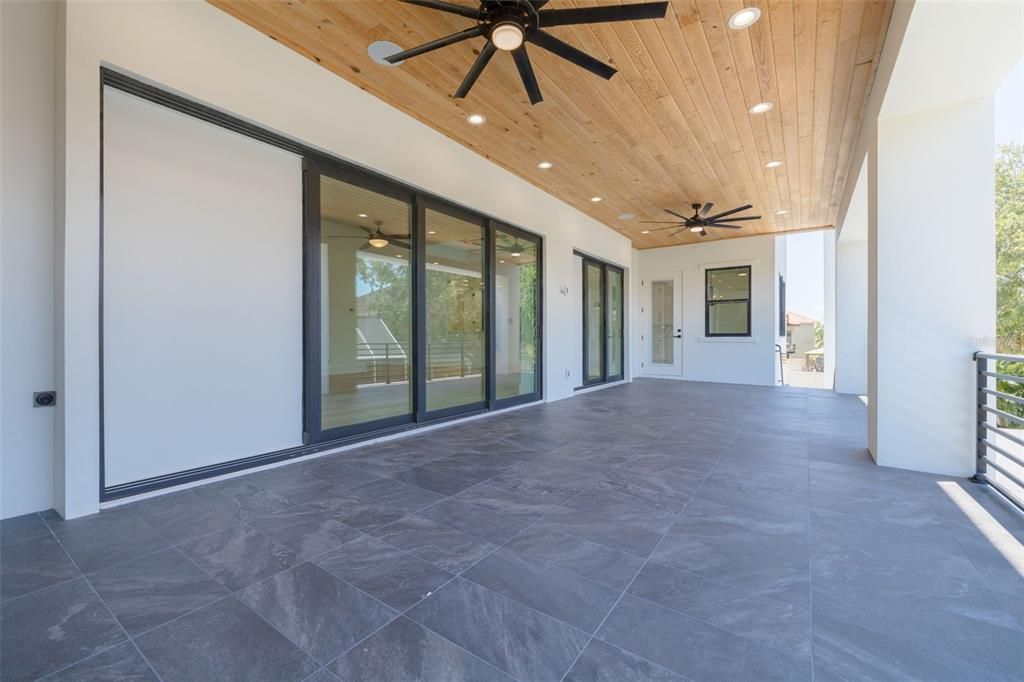 For Sale: $2,395,000 (4 beds, 3 baths, 4348 Square Feet)