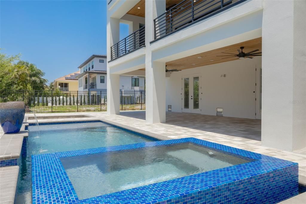 For Sale: $2,395,000 (4 beds, 3 baths, 4348 Square Feet)