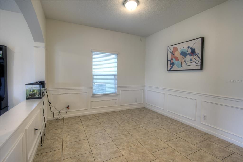 Active With Contract: $575,000 (5 beds, 3 baths, 3508 Square Feet)