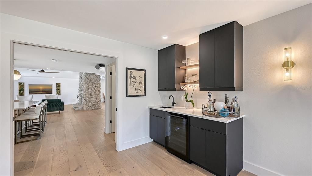 Activo con contrato: $1,499,000 (4 camas, 3 baños, 2798 Pies cuadrados)