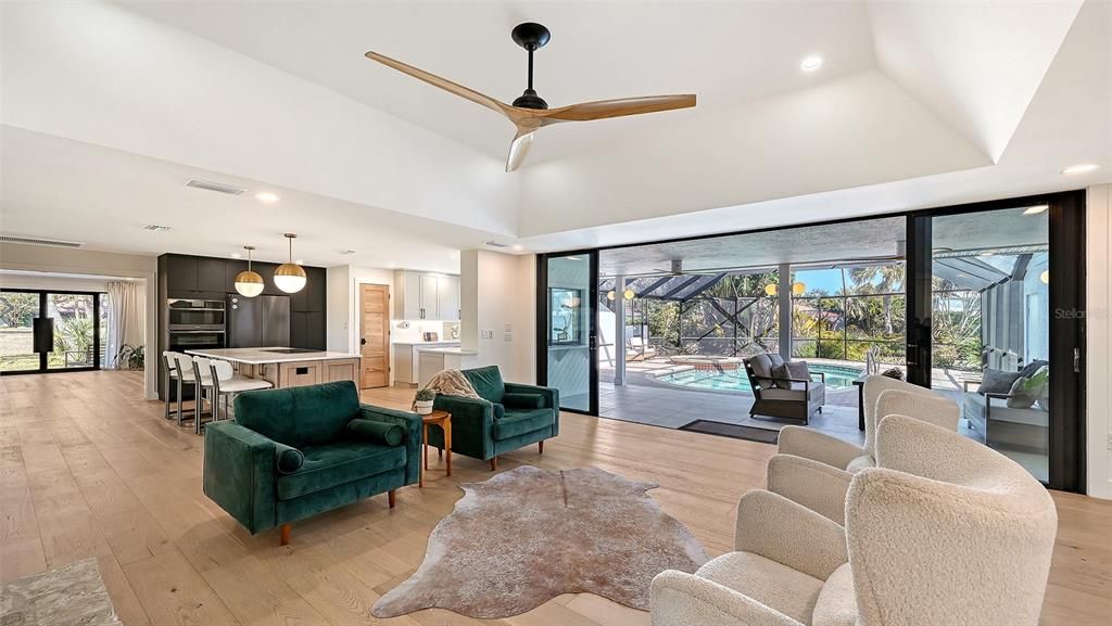 Activo con contrato: $1,499,000 (4 camas, 3 baños, 2798 Pies cuadrados)
