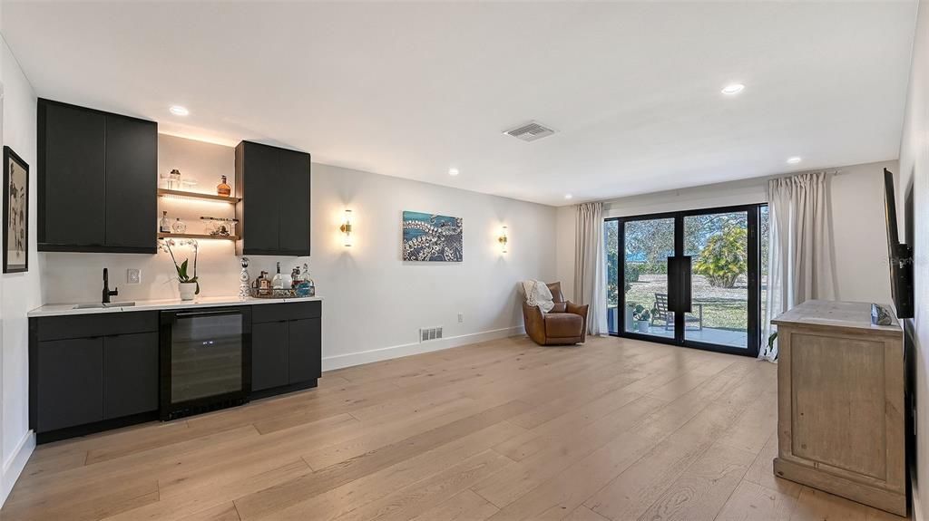 Activo con contrato: $1,499,000 (4 camas, 3 baños, 2798 Pies cuadrados)