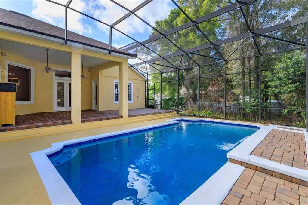 For Sale: $750,000 (5 beds, 3 baths, 3506 Square Feet)