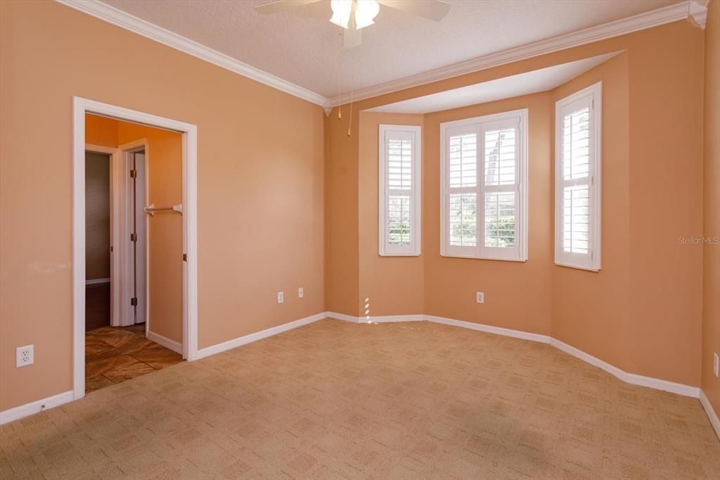 For Sale: $750,000 (5 beds, 3 baths, 3506 Square Feet)