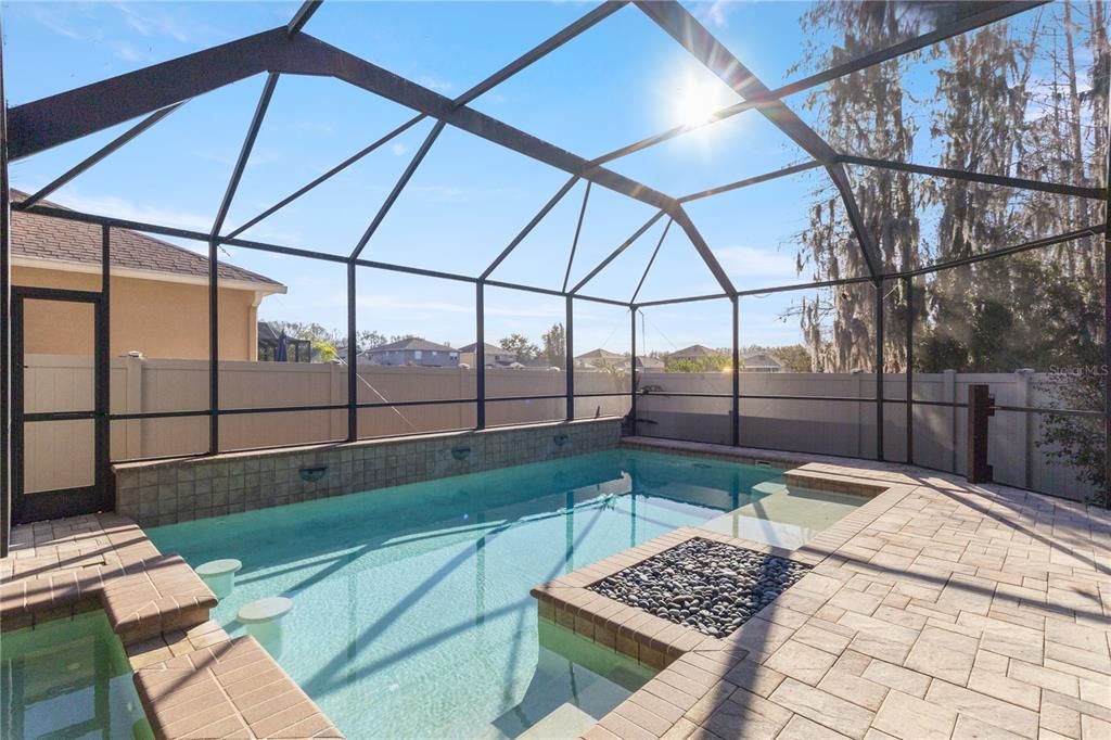 Active With Contract: $580,000 (4 beds, 2 baths, 2539 Square Feet)