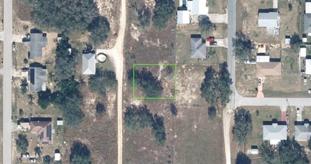На продажу: $15,000 (0.18 acres)