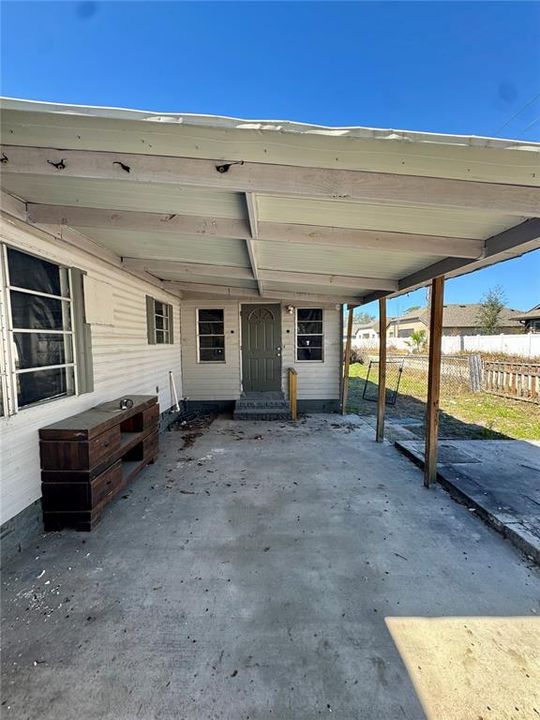 For Sale: $79,900 (3 beds, 1 baths, 936 Square Feet)